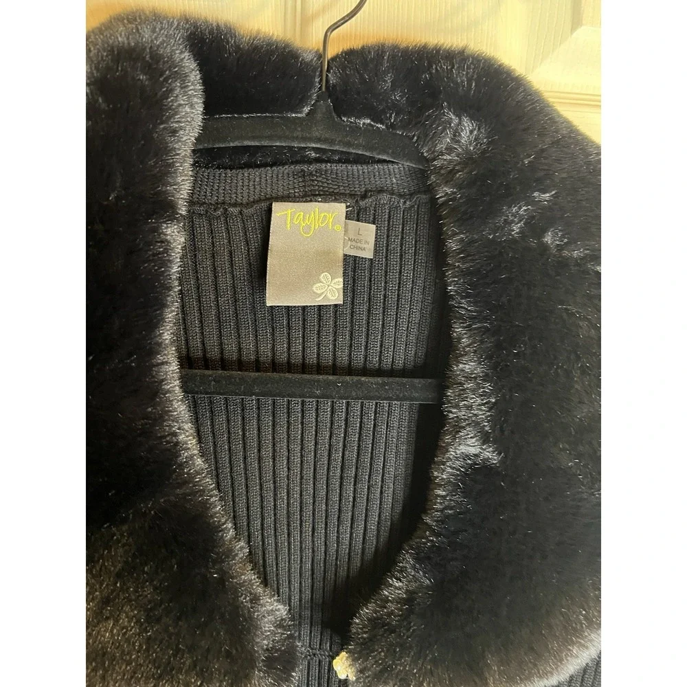 Taylor Ribbed Knit‎ Cardigan Removable Faux Fur Collar Single Button Size L